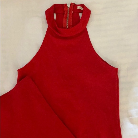 Halter dress - Picture 2 of 4